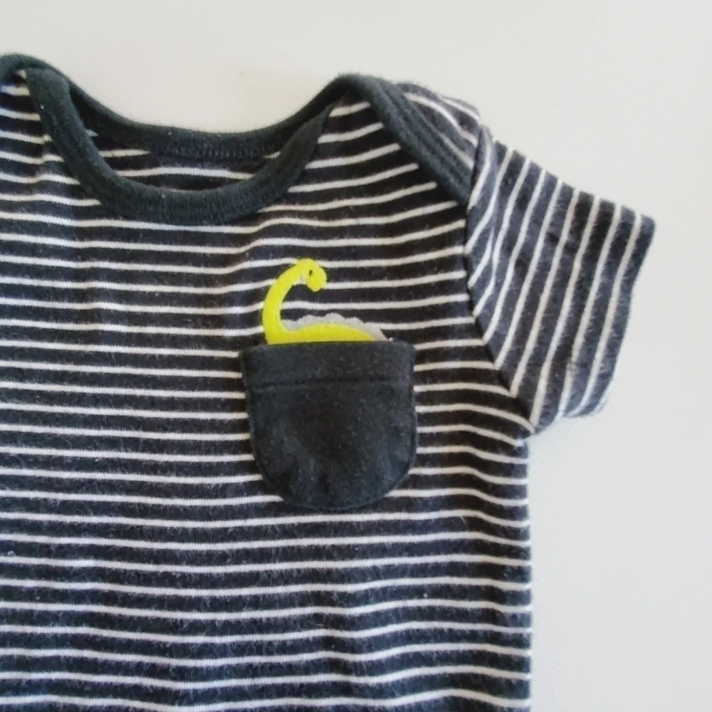 K1069 * Child of Mine Striped Dinosaur Pocket Bodysuit Navy White Size 3/6M